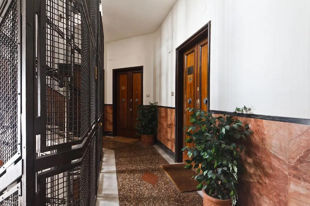 Near Vatican Museum 8 Minutes To Piazza Di Spagna Rome